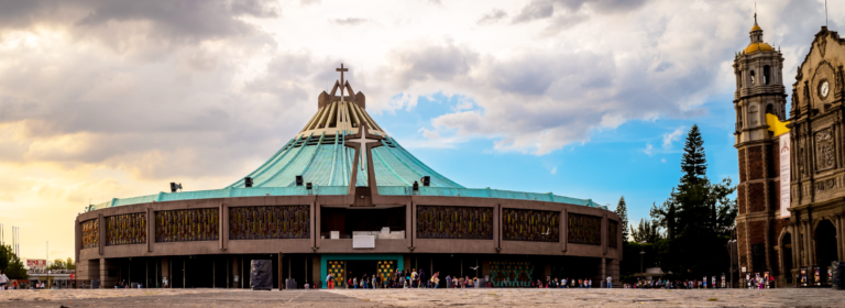 Construyendo la «casita sagrada»