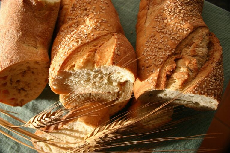 bread, food, wheat, loaves, organic, wheat ear, baked, healthy, closeup